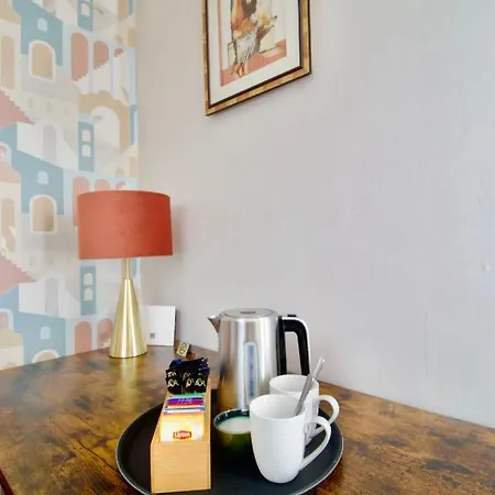 O Trois Oliviers Bed & Breakfast Louin Exterior photo
